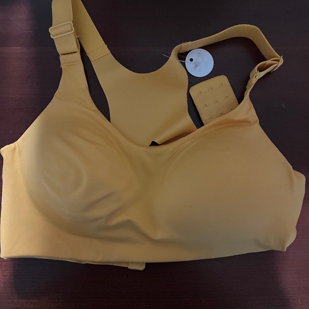 NWT Calia XS Made to move sports bra new with tags